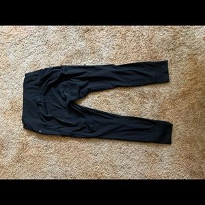 High waisted fabletics leggings with pockets